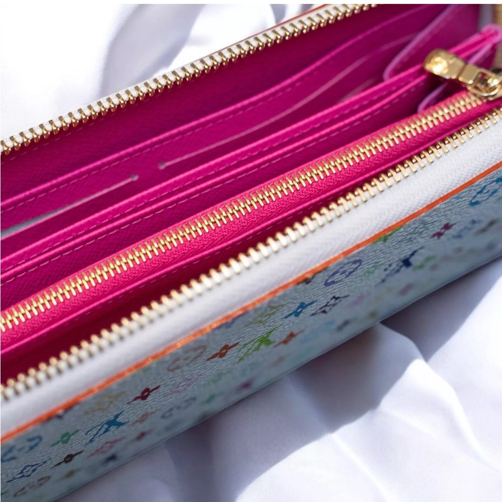 Zip Wallet Monogram